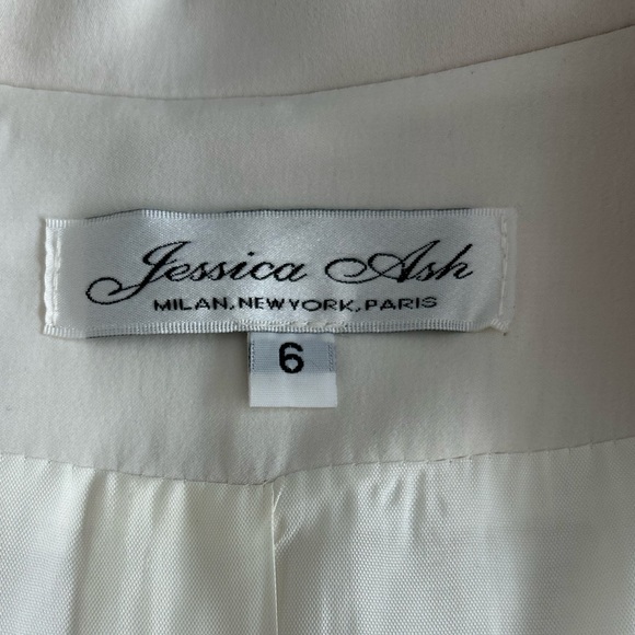 Jessica Elegant Cream Women's Suit Jacket - Picture 9 of 12